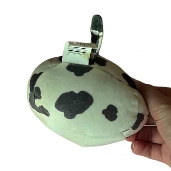 Colin the Black and White Cow 5" Plush Squishmallow by Kelly Toys - Picture 3 of 3